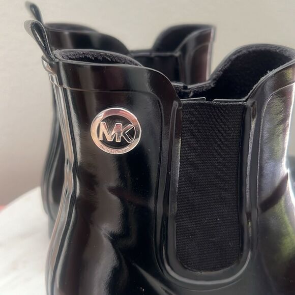 Michael Kors Black Charm Rain Boots Shoes - Picture 3 of 4